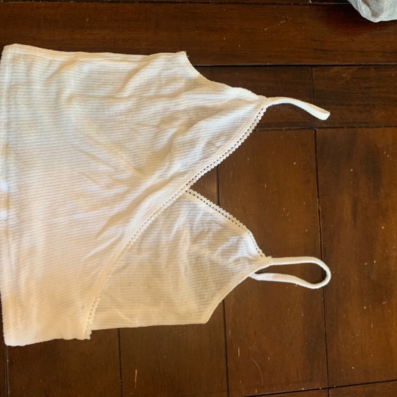 Crop Top - Picture 3 of 5